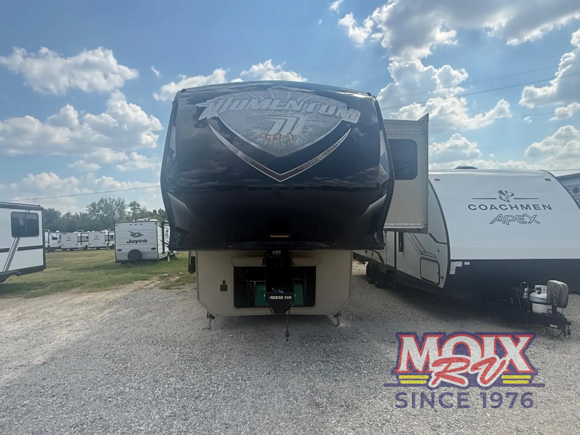 2015 Grand Design Momentum 385TH - Photo 4