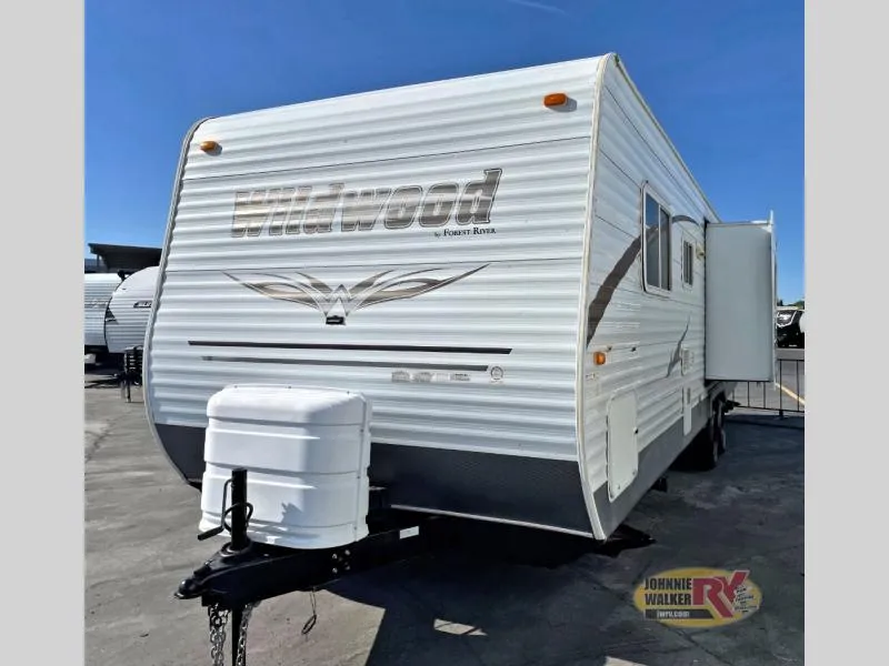 2011 Forest River RV Wildwood 27BHSS - Photo 2