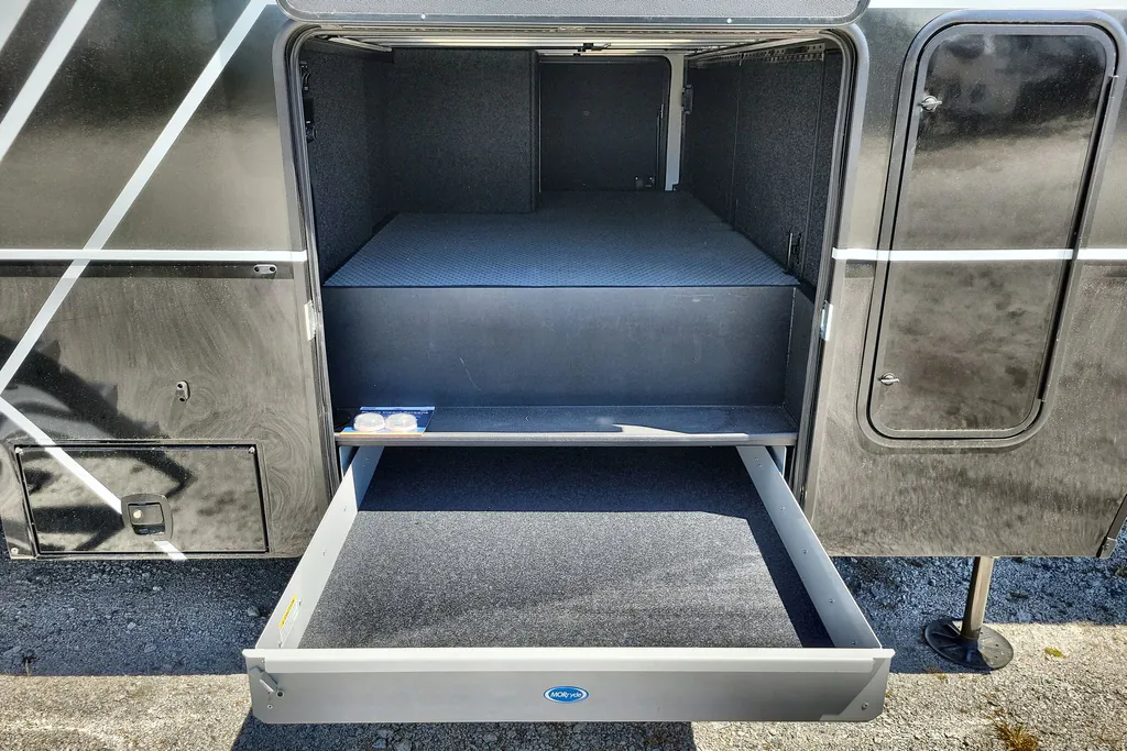 2025 Brinkley Model G 3500, Photos photo 51