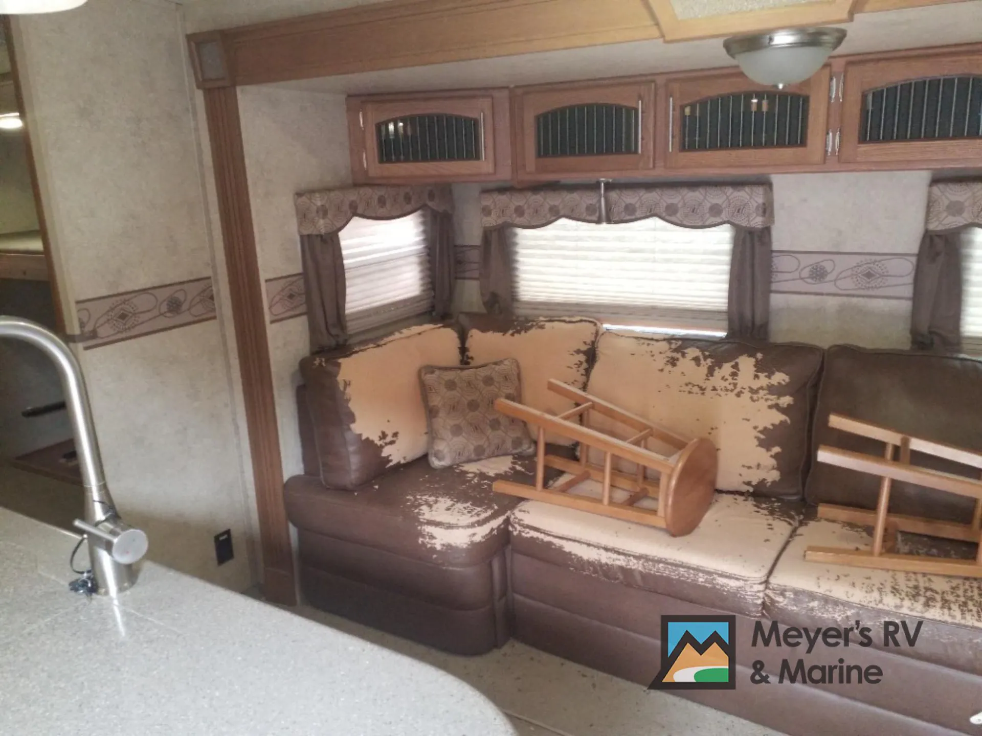 2015 Forest River Flagstaff Classic Super Lite 832BHIKWS - Photo 4