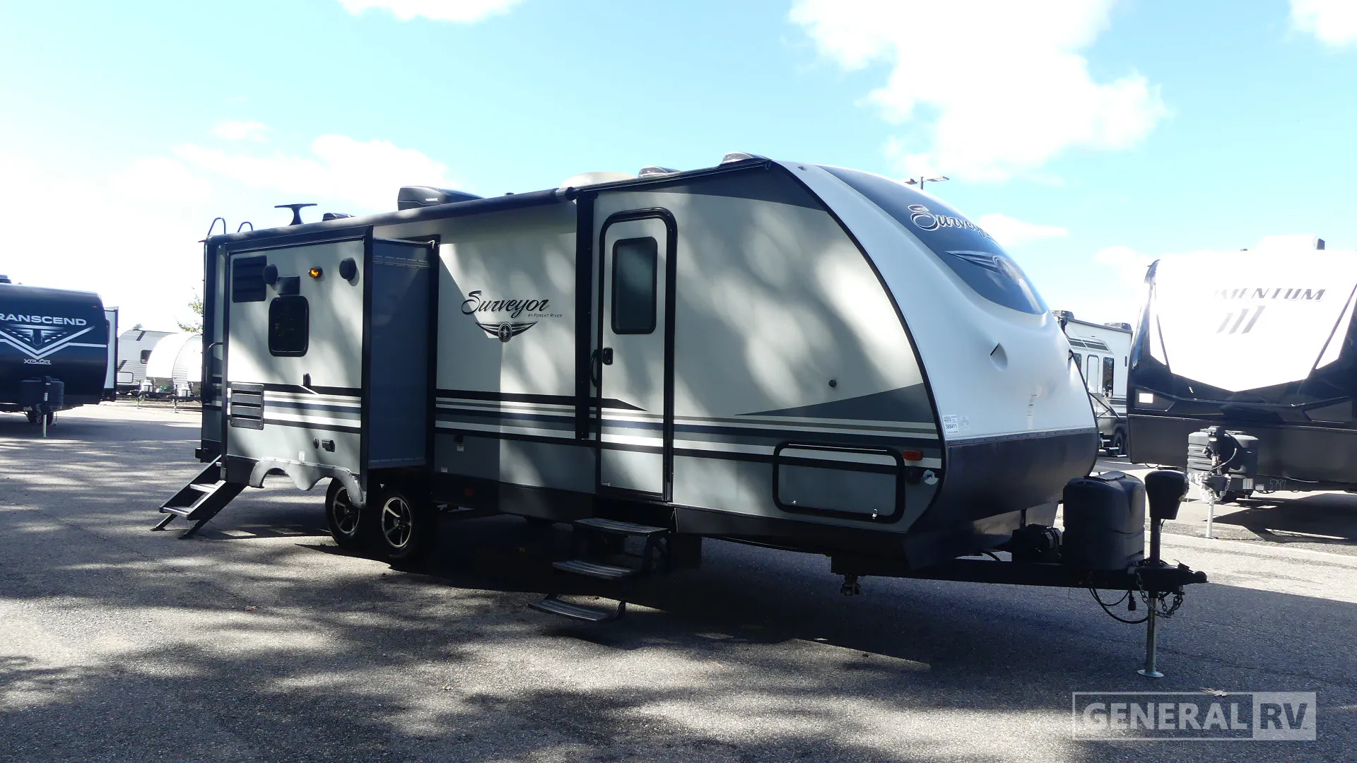 2018 Forest River Surveyor 265RLDS