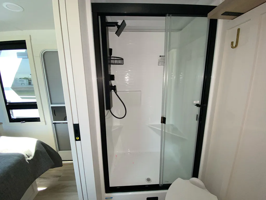 2026 Brinkley Model I 294, Photos photo 11