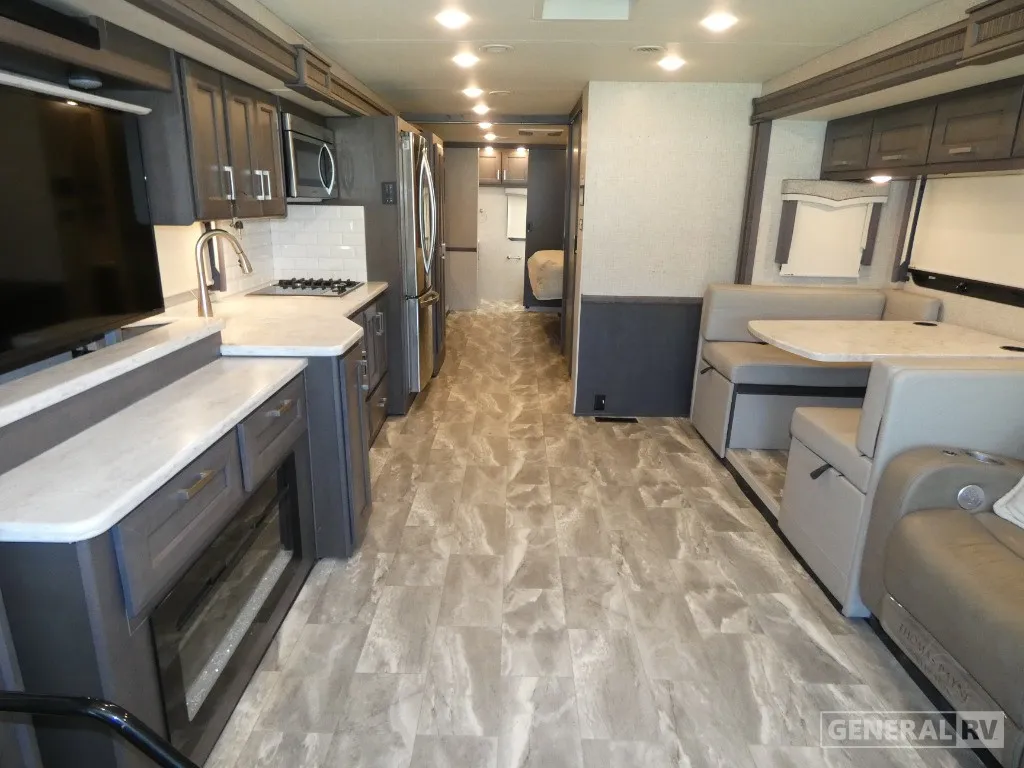 2023 Thor Motor Coach Challenger 37FH - Photo 3