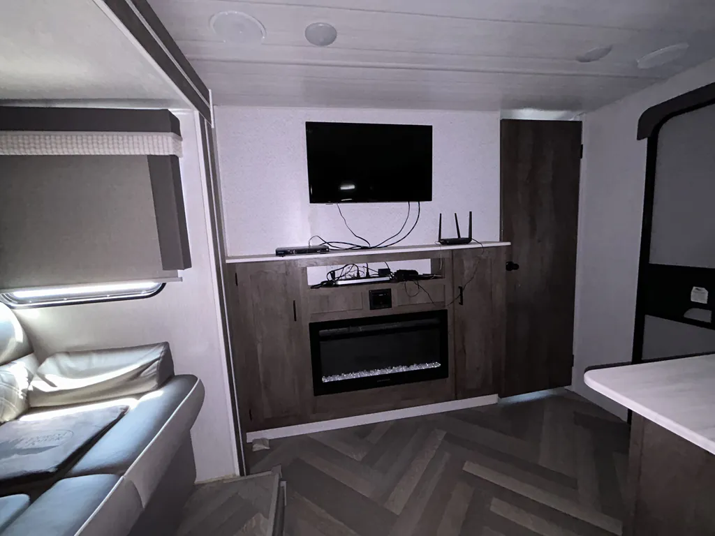 2022 Forest River Salem Cruise Lite 273QBXL, Photos photo 19