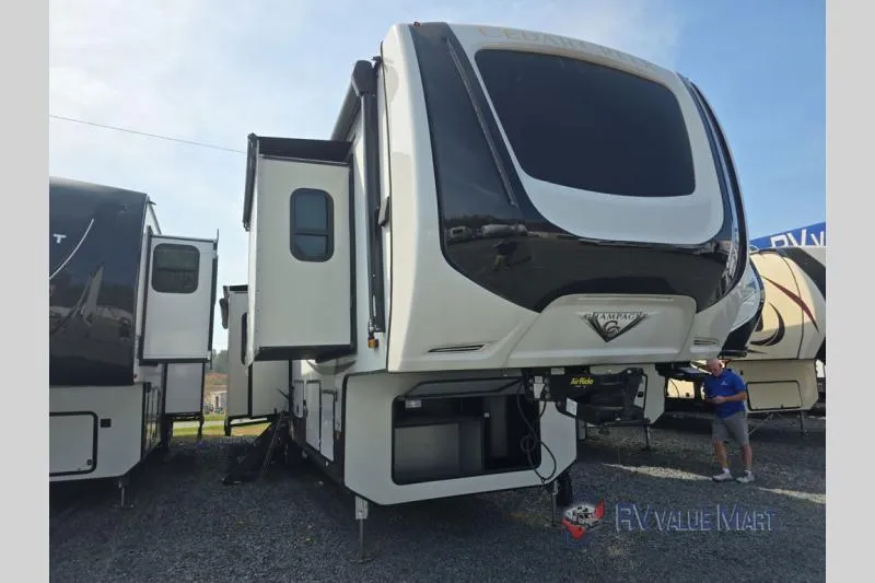 2021 Forest River Cedar Creek Champagne Edition 38EKS - Photo 2