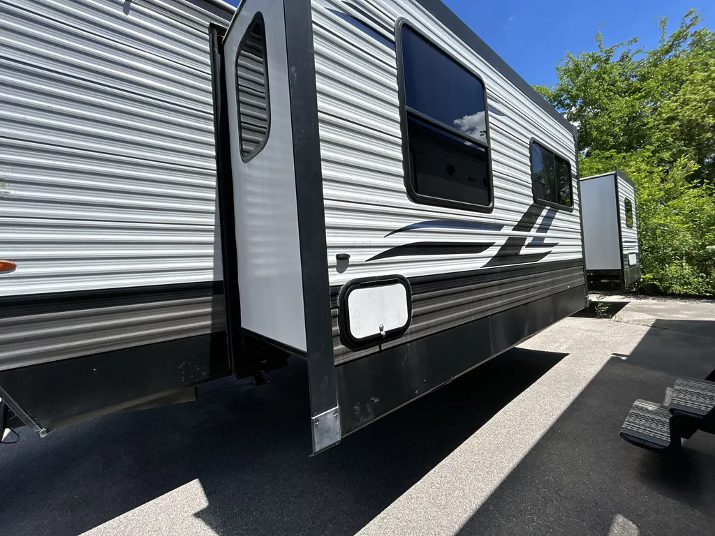 2022 Forest River Puma 31FKRK, Photos photo 2