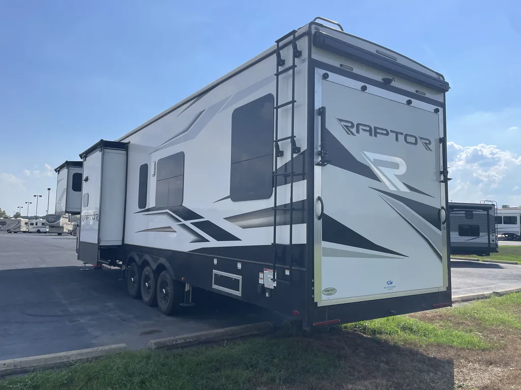 2025 Keystone Raptor 415, Photos photo 20
