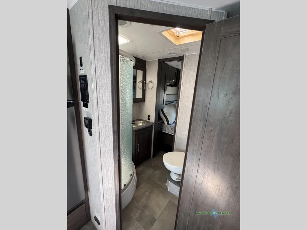 2022 Coachmen Pursuit 31BH, Photos photo 15