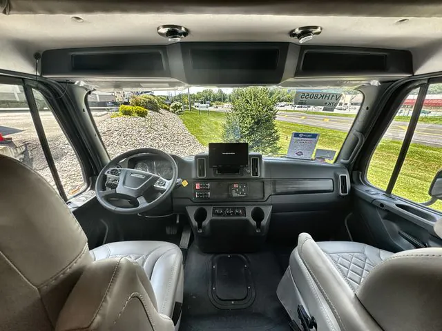 2027 Entegra Coach Accolade 37K, Photos photo 46