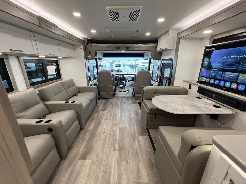 2027 Entegra Coach Vision XL 36C, Photos photo 3