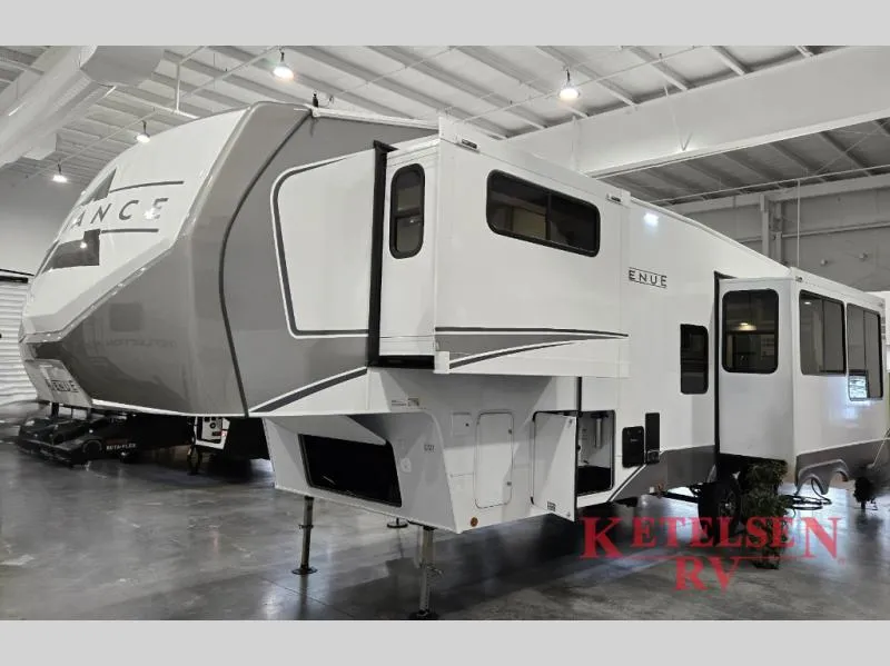 2026 Alliance RV Avenue 33RKS - Photo 3