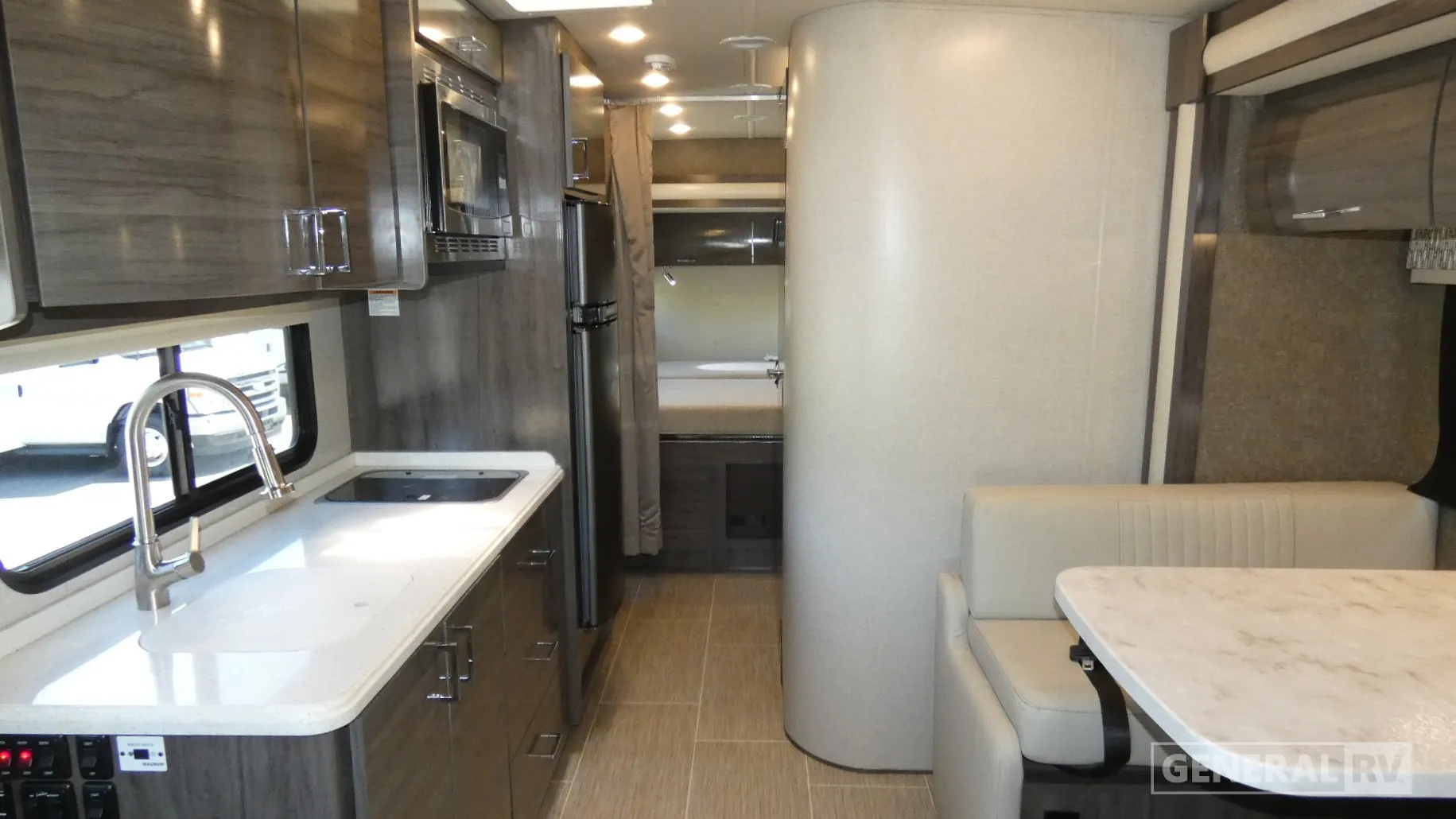 2019 Fleetwood Pulse 24A - Photo 3