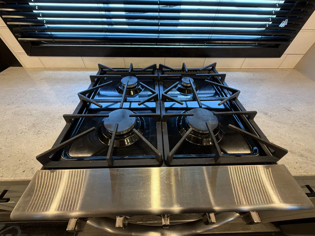 2021 Jayco North Point 387FBTS, Photos photo 10