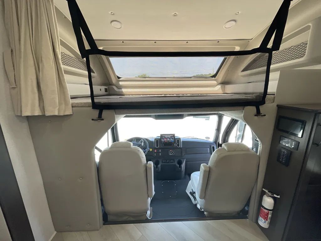 2027 Entegra Coach Accolade 37K, Photos photo 27