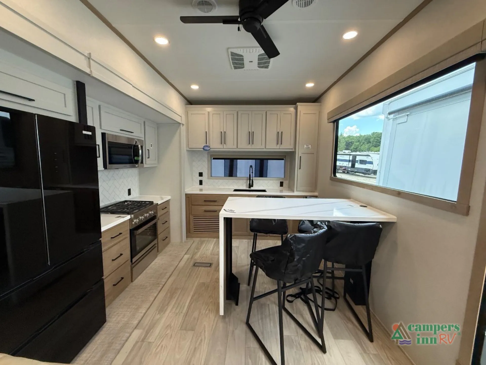 2026 Forest River Sandpiper Destination 422FKL - Photo 3