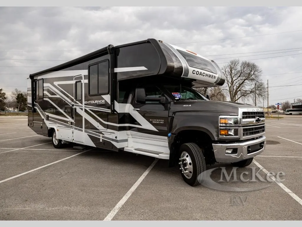 2026 Coachmen Entourage 320LV - Photo 2