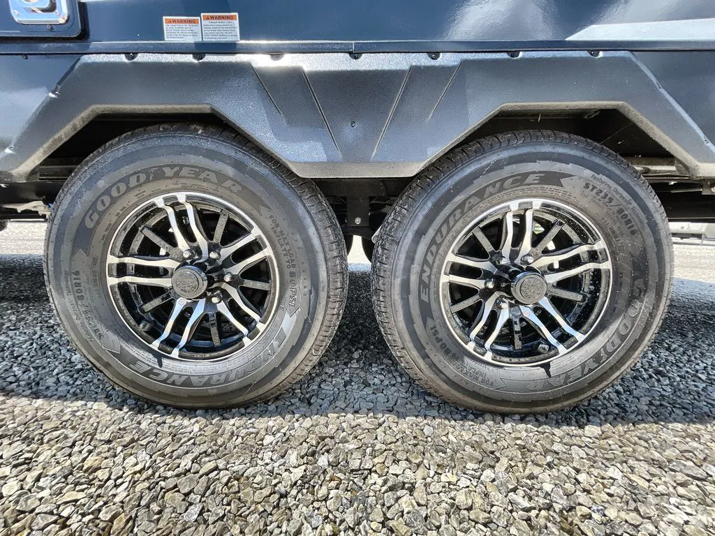 2023 Grand Design Momentum G-Class 23G - Photo 2