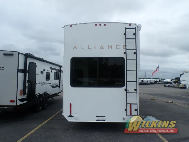 2026 Alliance RV Benchmark 42LFT - Photo 2