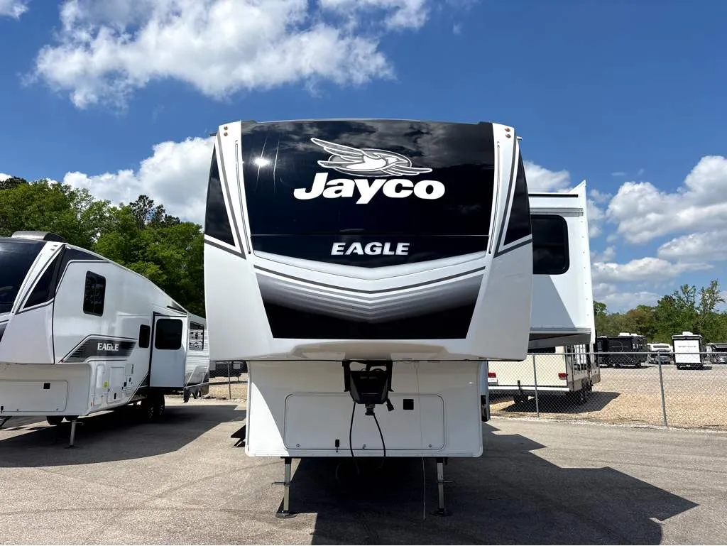 2026 Jayco Eagle 355MBQS - Photo 3