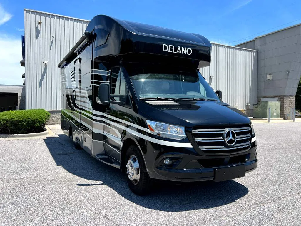 2022 Thor Motor Coach Delano 24RW - Photo 2