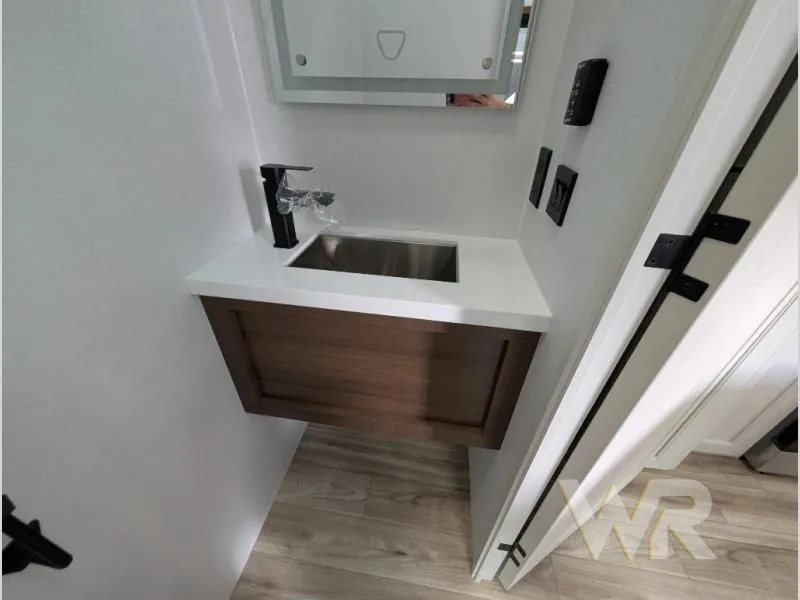 2027 Keystone RV Montana 3800FL - Photo 4