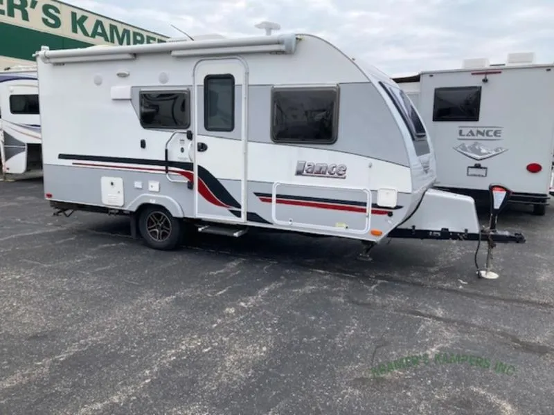 2018 Lance Lance Travel Trailers Used    1575 - Main photo