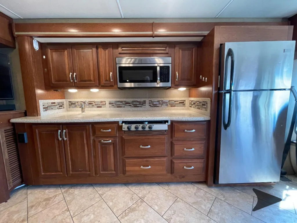 2016 Forest River Berkshire 38A, Photos photo 6