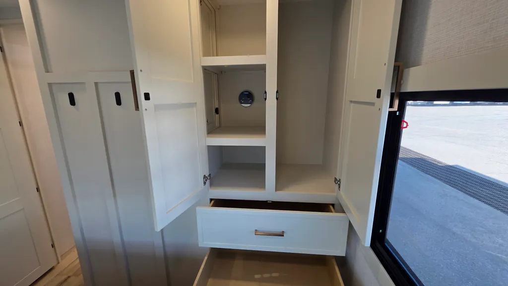 2025 Brinkley Model I 275, Photos photo 27