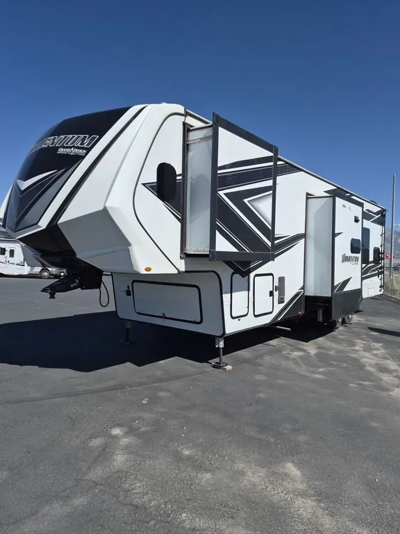 2023 Grand Design Momentum 349M - Photo 4