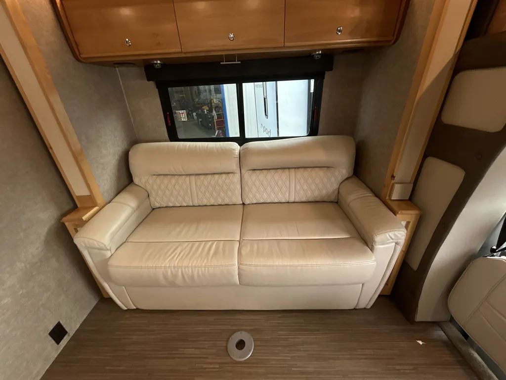 2017 Tiffin Wayfarer 24 QW, Photos photo 19