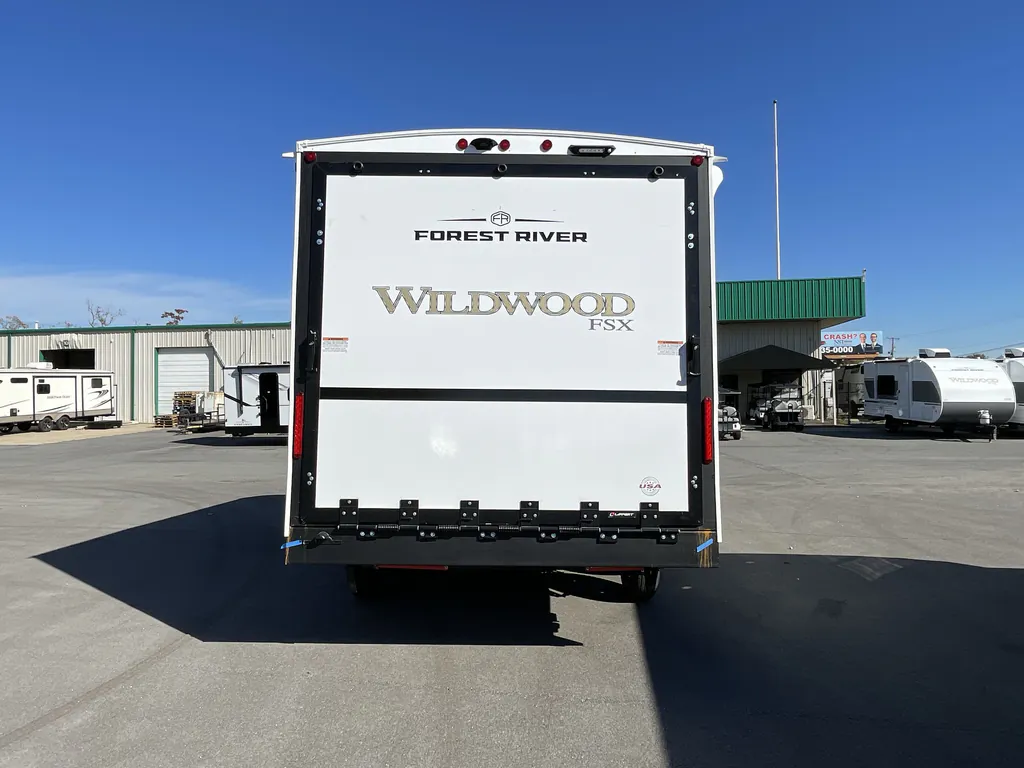 2026 Forest River Wildwood Fsx 189RTK, Photos photo 7