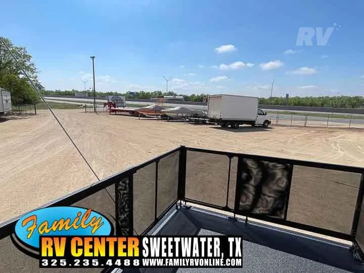 2026 Keystone Raptor 420, Photos photo 37