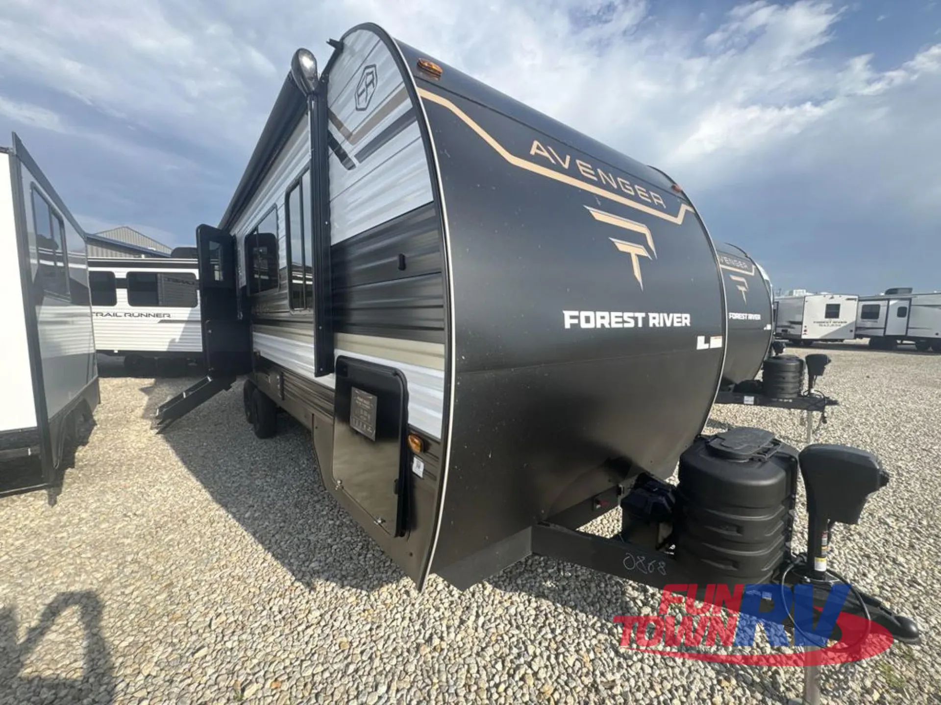 2026 Prime Time Avenger 25MKB - Photo 3