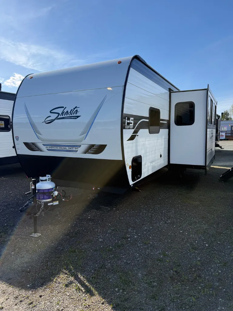 2026 Shasta RVs i-5 Edition 527BHS, Photos photo 4