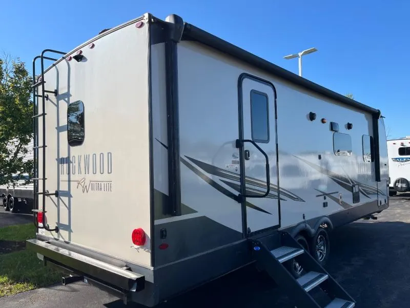 2022 Forest River Rockwood Ultra Lite 2606WS - Photo 3