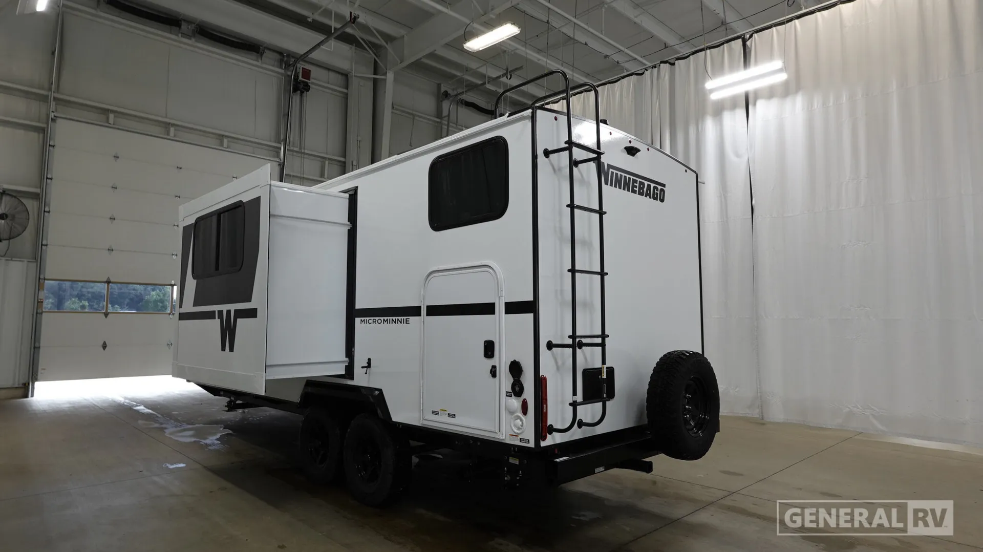 2027 Winnebago Micro Minnie 2200MBH - Photo 4