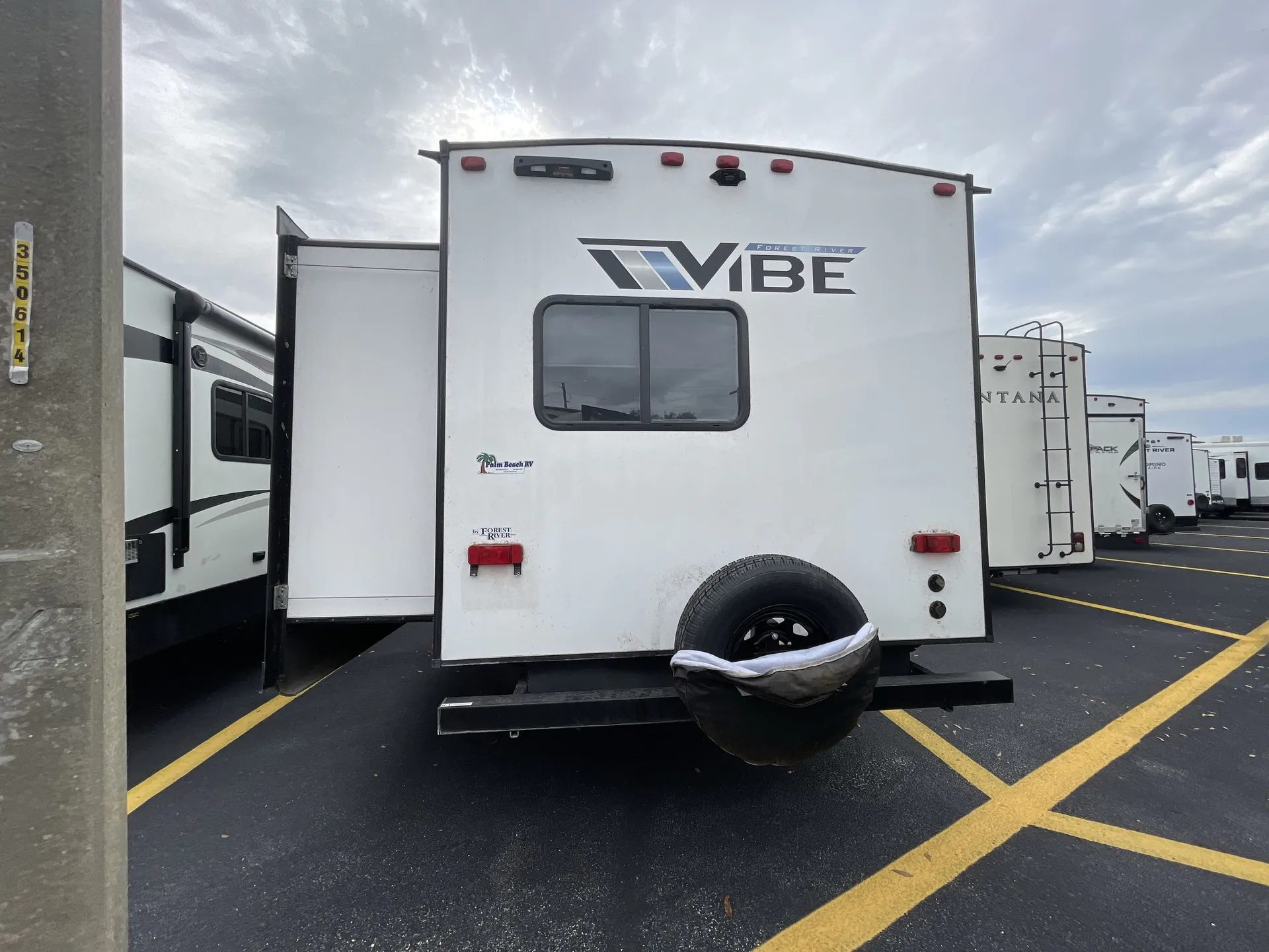 2023 Forest River Vibe 34BH — backside