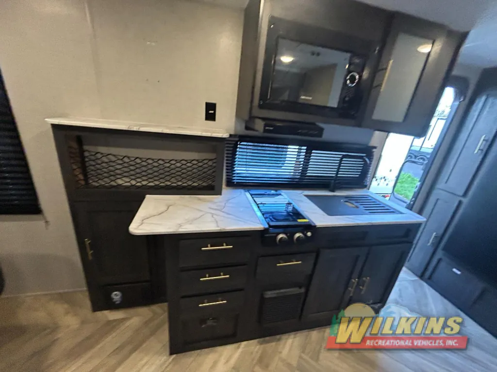 2022 Forest River Ozark 1800QS, Photos photo 13