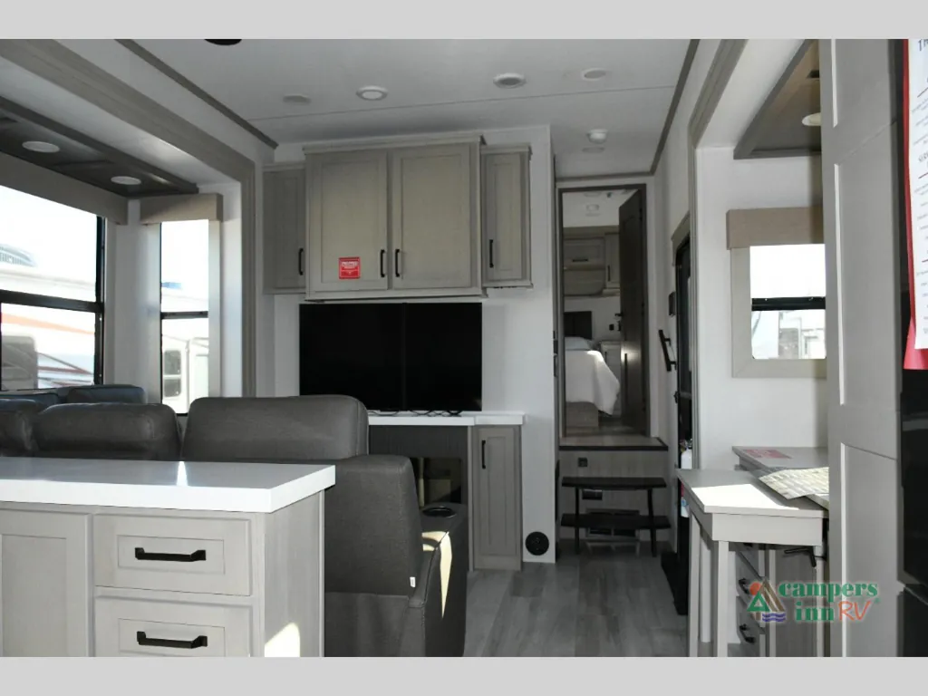 2026 Grand Design Momentum 392M, Photos photo 10