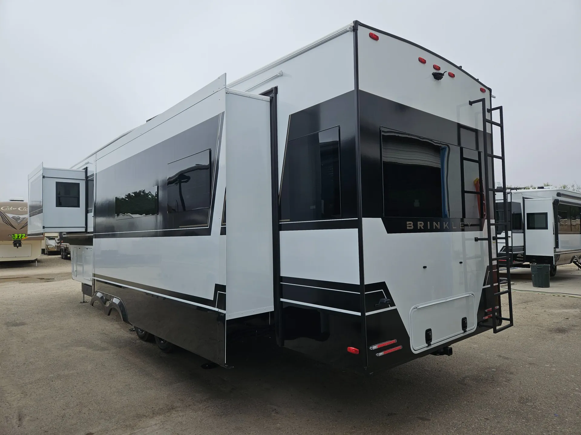 2026 Brinkley Model Z 3600 - Photo 4
