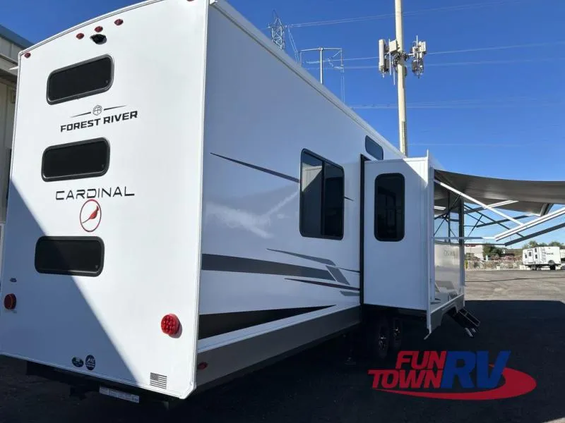 2026 Forest River Cardinal 34CRIB - Photo 4