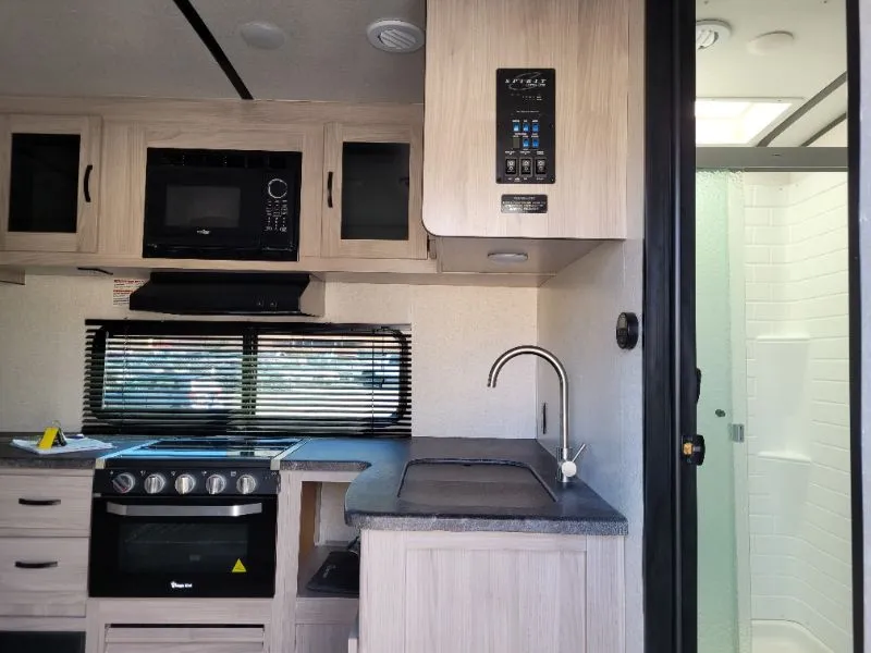 2023 Coachmen Northern Spirit Ultra Lite 2764RE - Photo 4