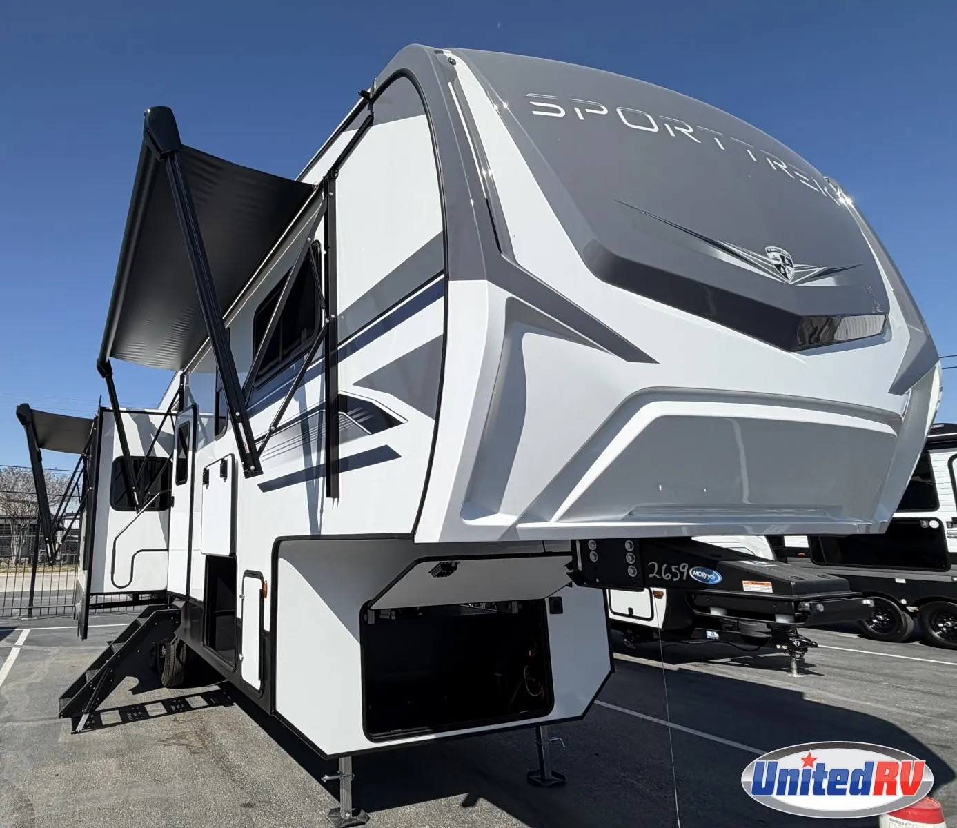 2026 VENTURE RV SPORTTREK 303VIK - Photo 2