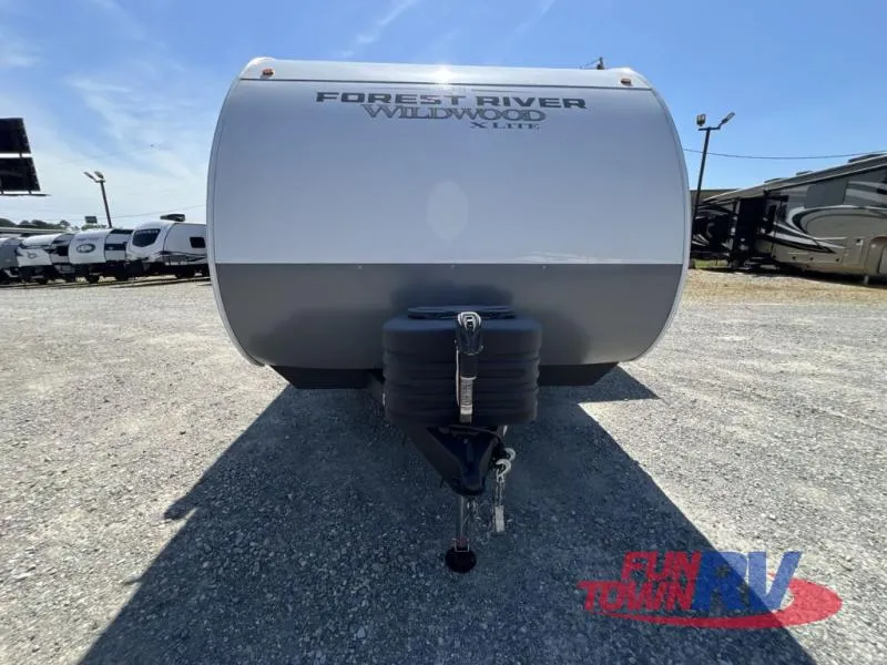 2025 Forest River RV Wildwood X-Lite 25ICE - Photo 3