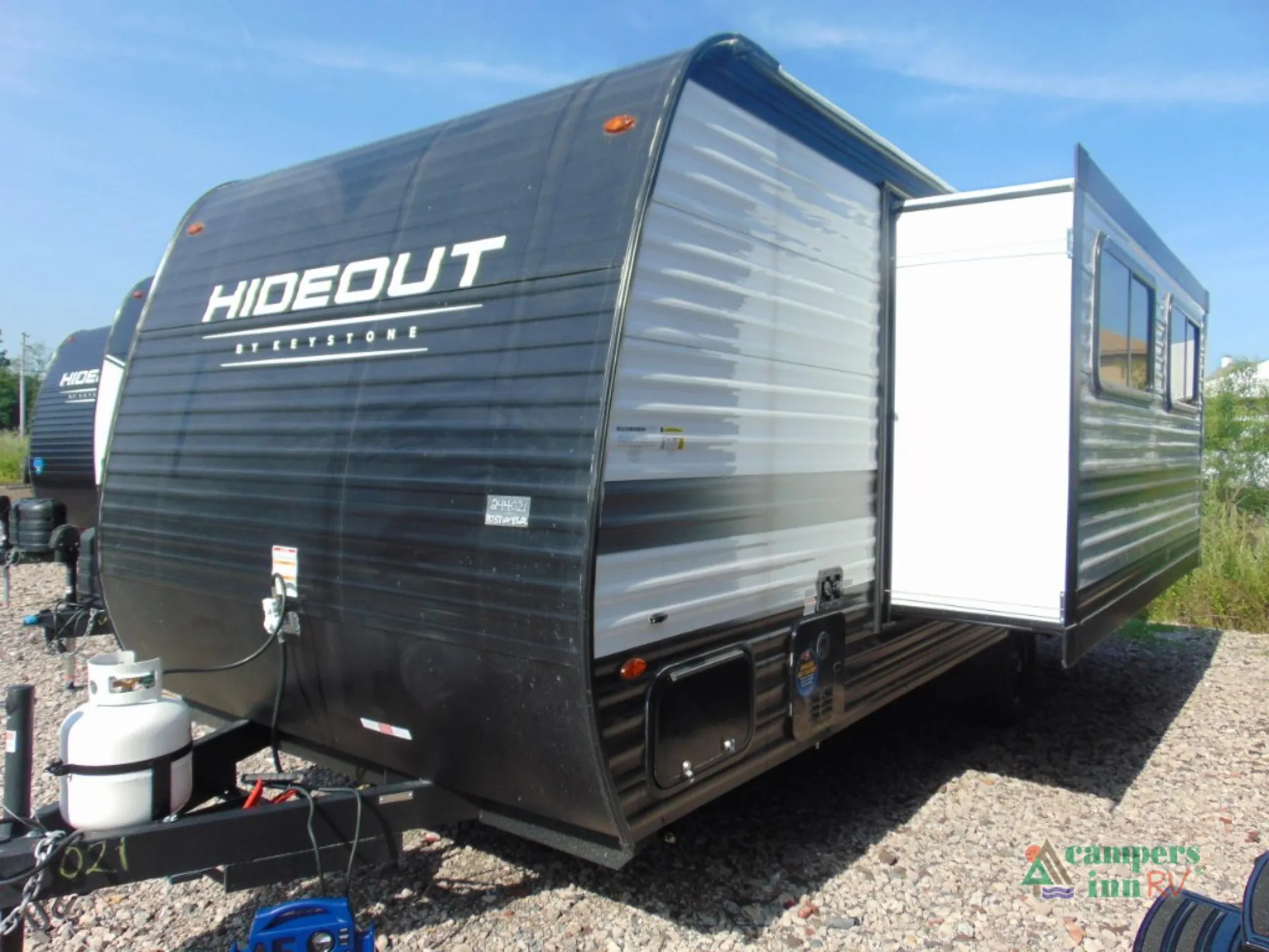 2025 Keystone Hideout 186SS - Photo 3