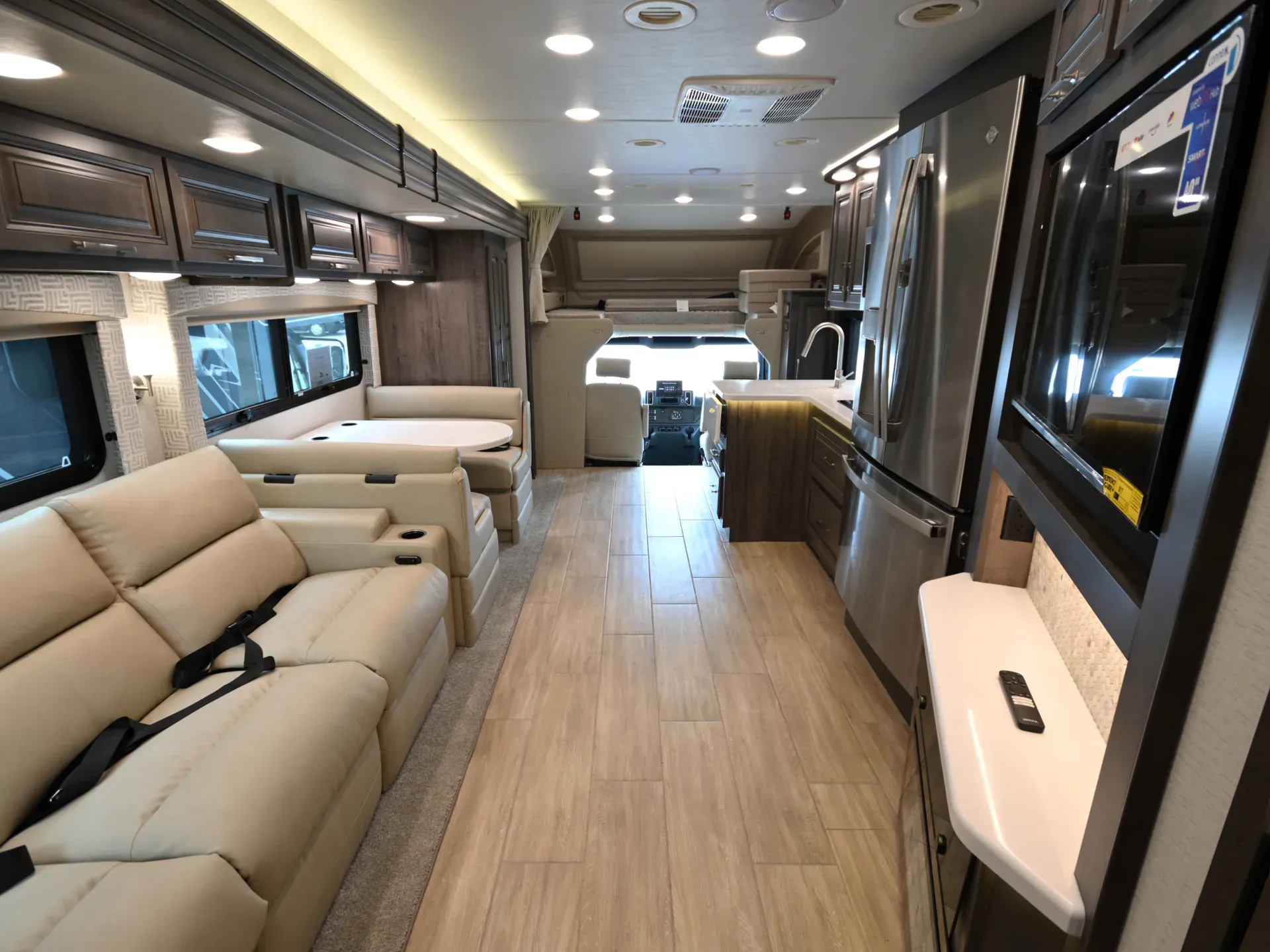 2026 Jayco Seneca Prestige 37K - Photo 4