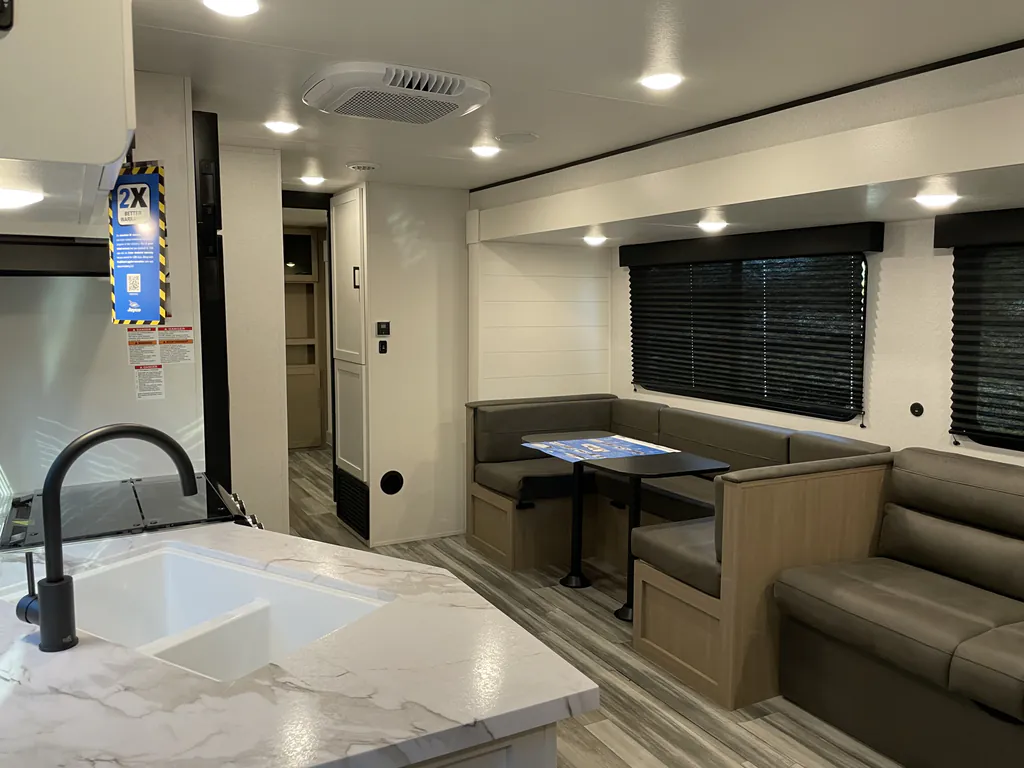 2026 Jayco Jay Flight SLX 321BDS, Photos photo 8