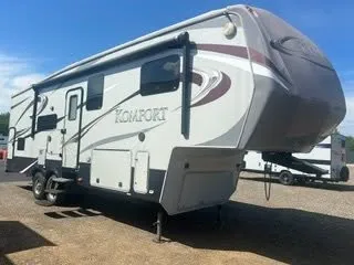 2012 Dutchmen RV Komfort 2820RL - Main photo