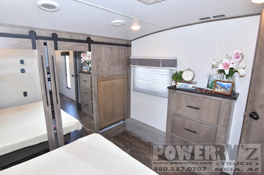 2021 Forest River Sabre 36BHQ, Photos photo 40
