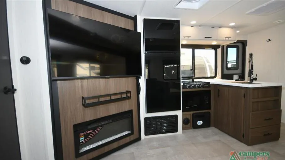 2026 Forest River Westbrook Luxury 305DBLC, Photos photo 10